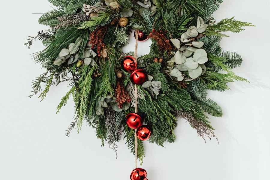 How to Make a Holiday Wreath